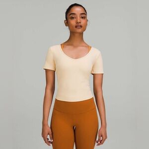 Lululemon Align Tee - Presecco